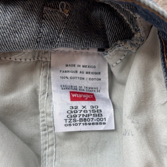 Men's Wranglers Dark Blue Straight Jeans - Picture 4 of 7